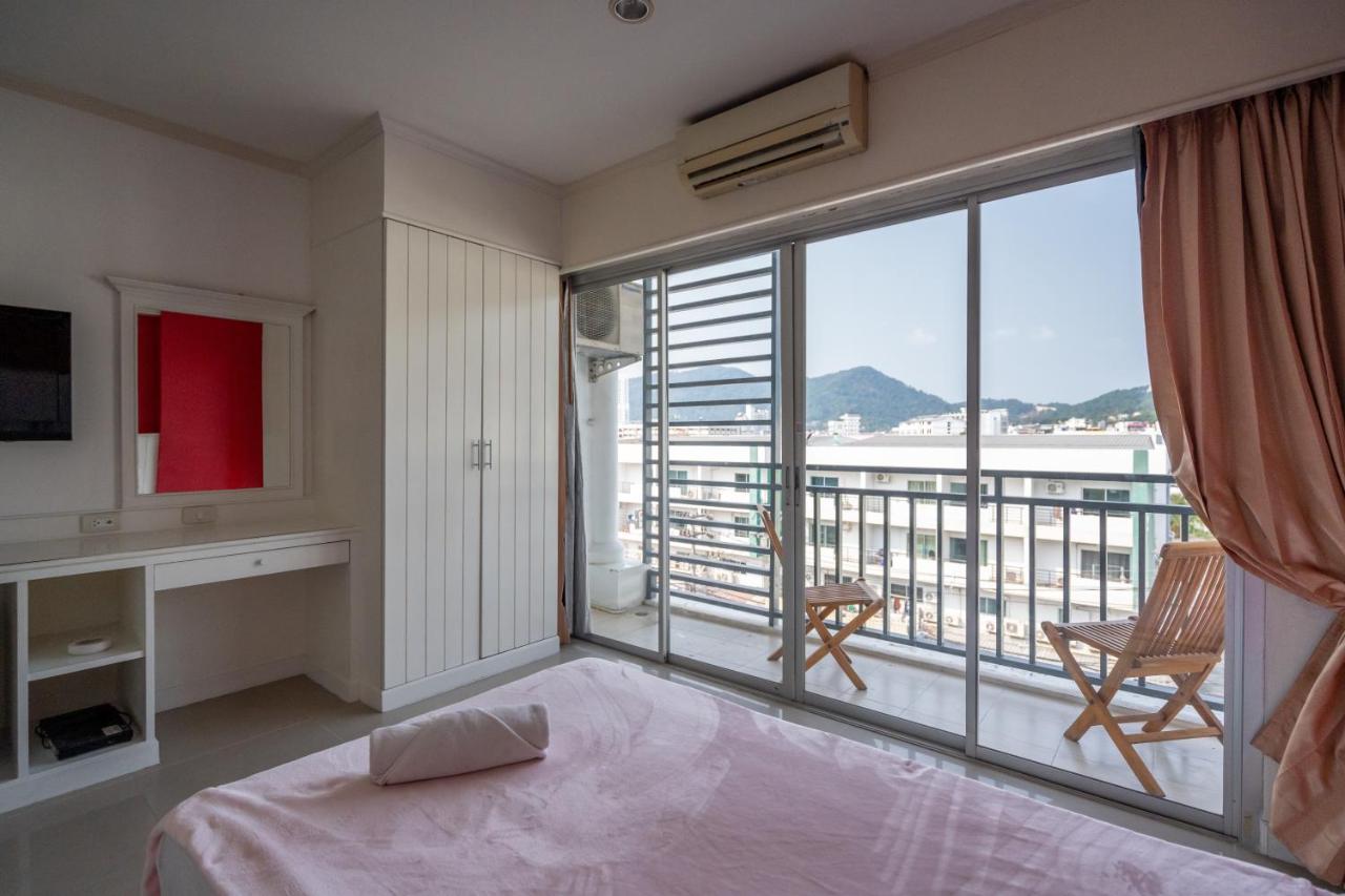 Santi White House Patong Hotel Exterior foto